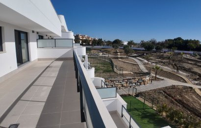 Resale - Apartment - Penthouse - Estepona - Estepona Centro