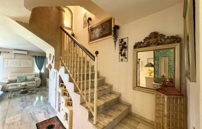 Resale - House - Semi-Detached House - Estepona - Bel Air