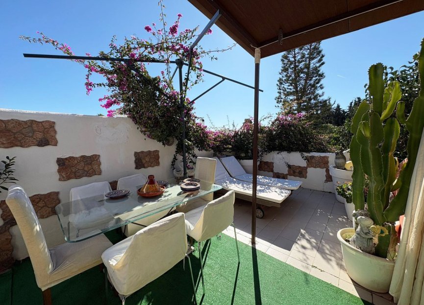 Resale - House - Semi-Detached House - Estepona - Bel Air