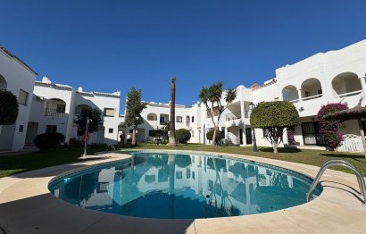 Resale - House - Semi-Detached House - Estepona - Bel Air