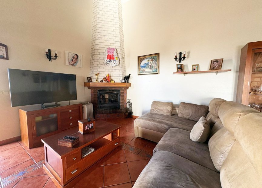 Resale - House - Detached Villa - Mijas - La Cala De Mijas