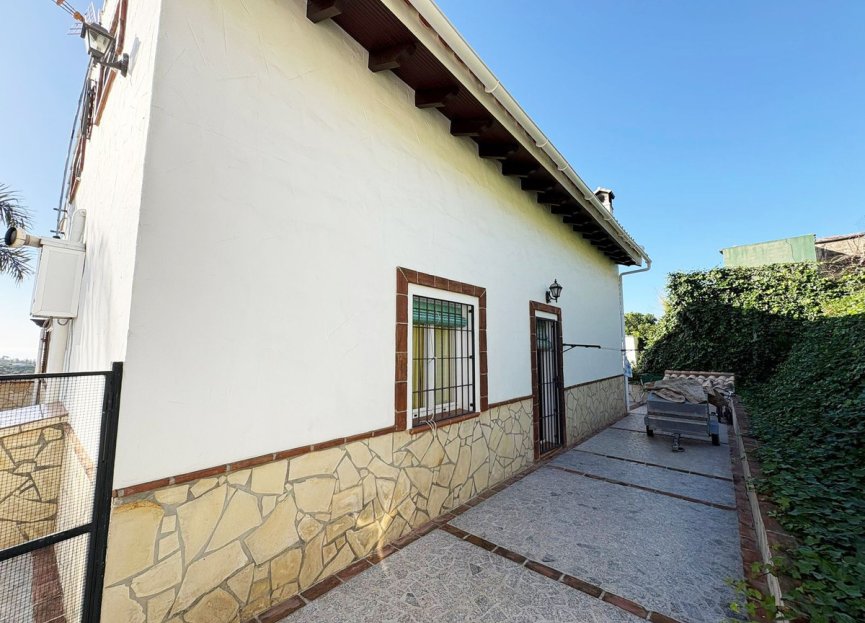 Resale - House - Detached Villa - Mijas - La Cala De Mijas