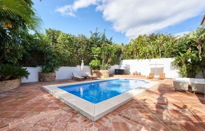 Resale - House - Detached Villa - Marbella - Los Monteros