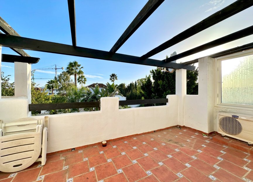 Resale - House - Semi-Detached House - Estepona - Estepona Centro