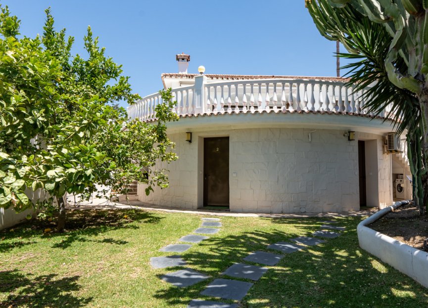 Resale - House - Detached Villa - Marbella - Marbella Centro