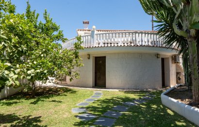 Resale - House - Detached Villa - Marbella - Marbella Centro