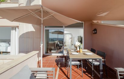 Resale - Apartment - Middle Floor Apartment - Marbella - Nueva Andalucia