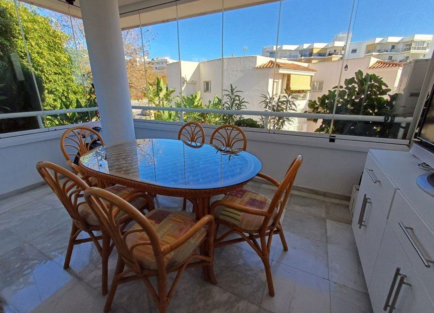 Resale - Apartment - Middle Floor Apartment - Marbella - Marbella Centro