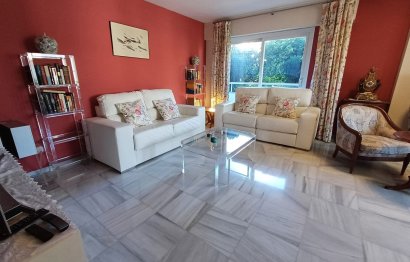 Resale - Apartment - Middle Floor Apartment - Marbella - Marbella Centro