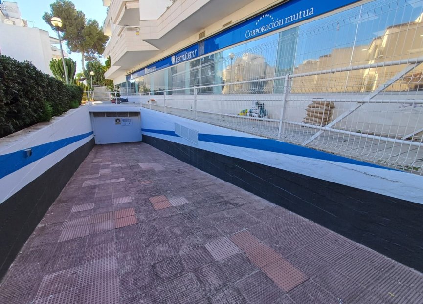 Resale - Apartment - Middle Floor Apartment - Marbella - Marbella Centro