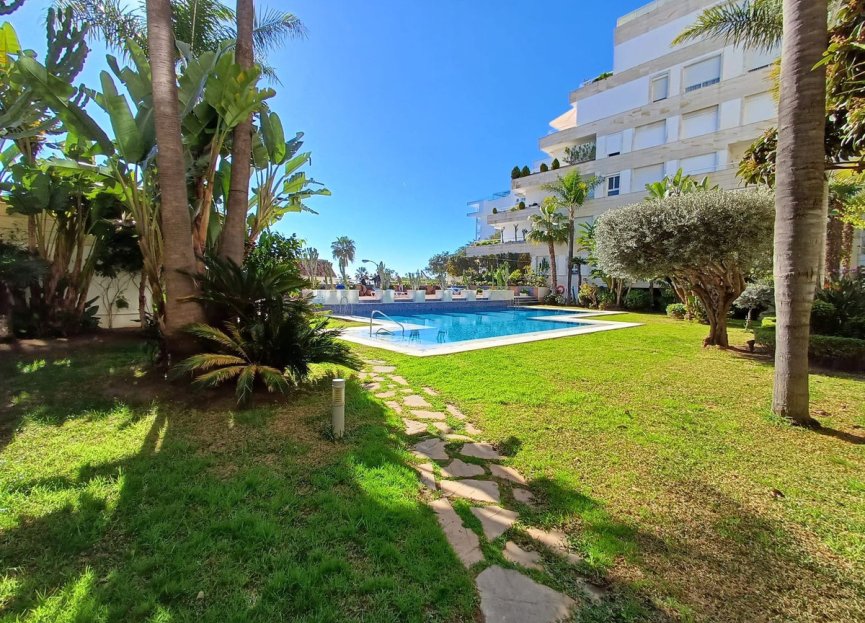 Resale - Apartment - Middle Floor Apartment - Marbella - Marbella Centro