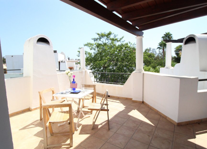 Resale - House - Townhouse - Marbella - Nueva Andalucia