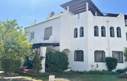 Resale - House - Townhouse - Marbella - Nueva Andalucia