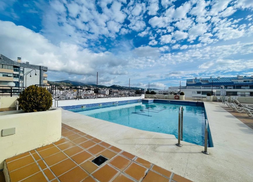 Resale - Apartment - Middle Floor Apartment - Marbella