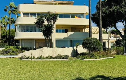 Resale - Apartment - Ground Floor Apartment - Marbella - Elviria