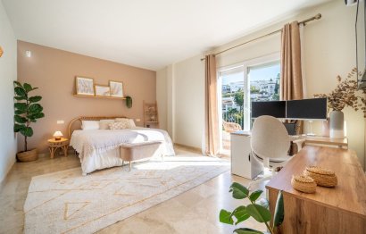 Resale - Apartment - Duplex - Benahavís - La Quinta