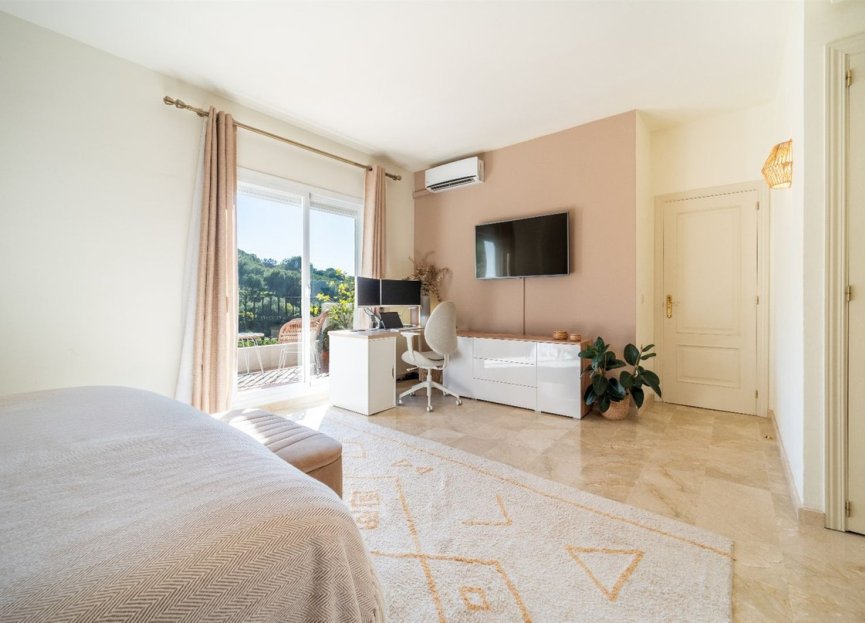 Resale - Apartment - Duplex - Benahavís - La Quinta