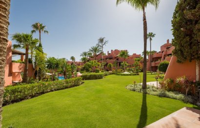 Resale - Apartment - Ground Floor Apartment - Estepona - Estepona Centro