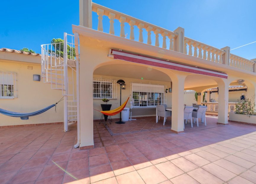 Resale - House - Detached Villa - Marbella - Nueva Andalucia