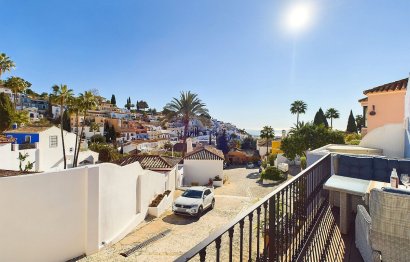 Resale - House - Detached Villa - Benahavís - La Heredia