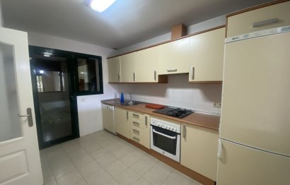 Resale - Apartment - Middle Floor Apartment - Marbella - Guadalmina Alta