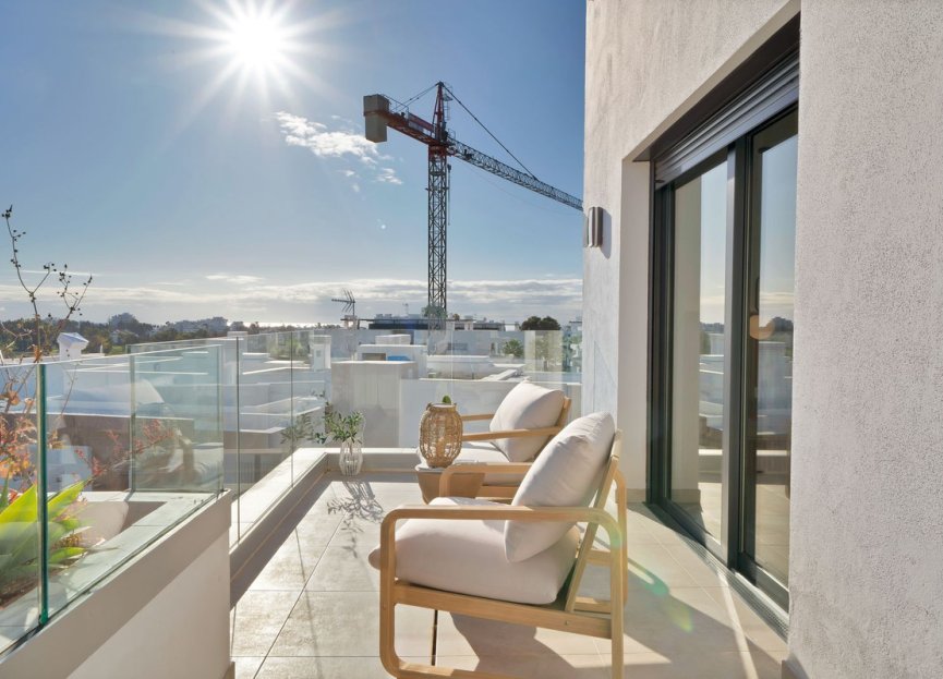 Resale - Apartment - Penthouse - Estepona - Atalaya