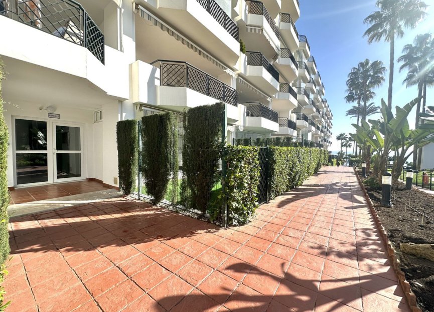 Resale - Apartment - Middle Floor Apartment - Mijas - Calahonda