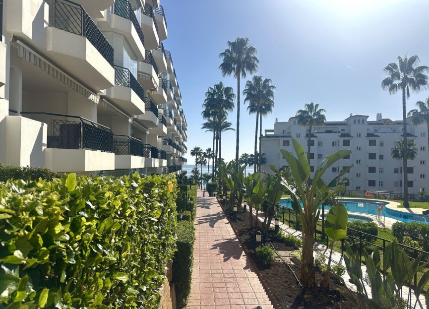 Resale - Apartment - Middle Floor Apartment - Mijas - Calahonda