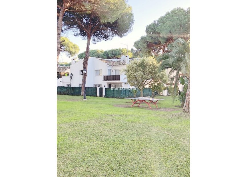 Resale - House - Semi-Detached House - Estepona - Benamara