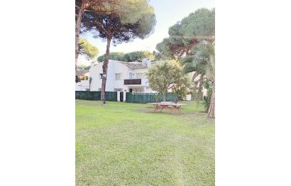 Resale - House - Semi-Detached House - Estepona - Benamara