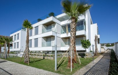 Resale - Apartment - Ground Floor Apartment - Marbella - Elviria