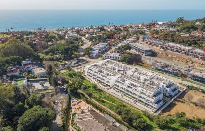 Resale - Apartment - Ground Floor Apartment - Marbella - Elviria