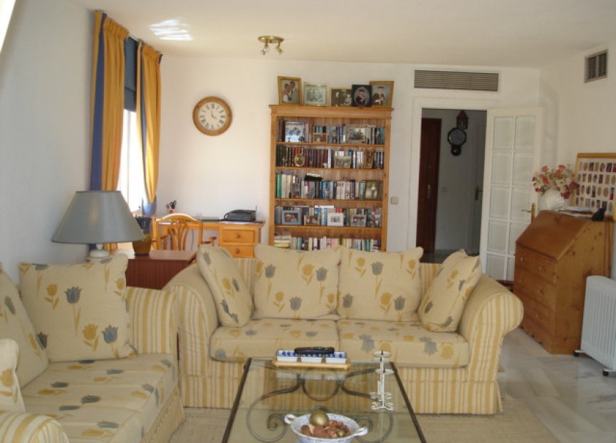 Resale - House - Semi-Detached House - Manilva - La Duquesa