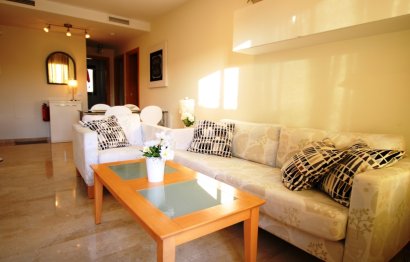 Resale - Apartment - Middle Floor Apartment - Mijas - La Cala De Mijas