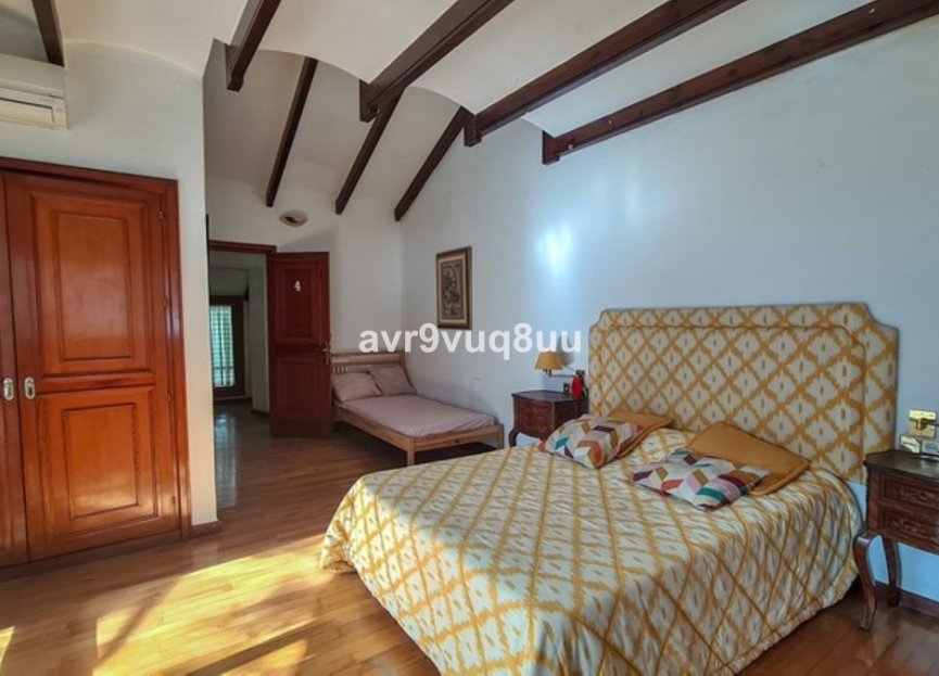 Resale - House - Detached Villa - Marbella - Cabopino