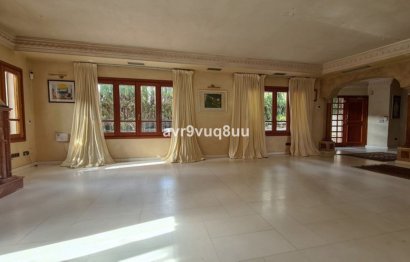 Resale - House - Detached Villa - Marbella - Cabopino