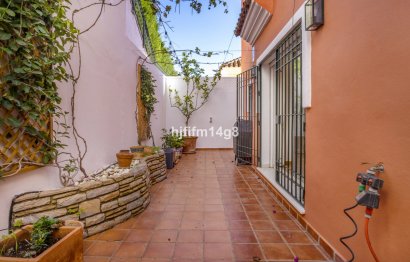 Resale - House - Townhouse - Marbella - Nueva Andalucia