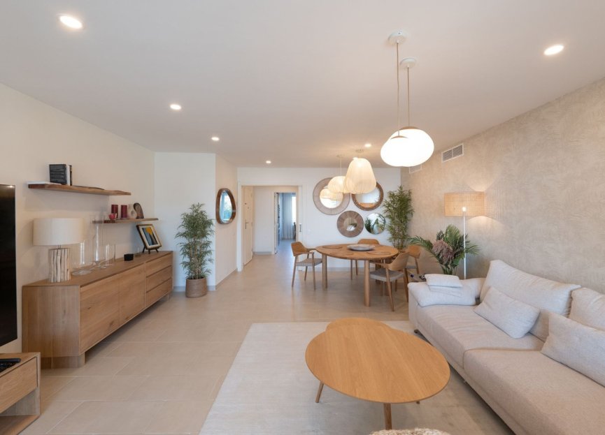 Resale - Apartment - Middle Floor Apartment - Estepona - Estepona Centro