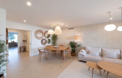 Resale - Apartment - Middle Floor Apartment - Estepona - Estepona Centro