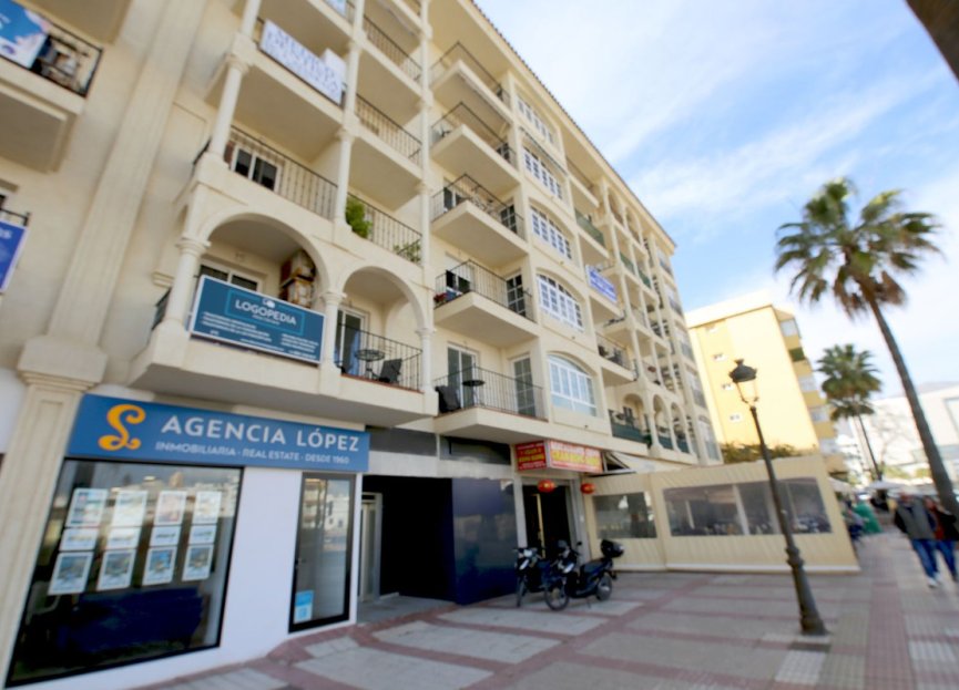 Resale - Apartment - Middle Floor Apartment - Estepona - Estepona Centro