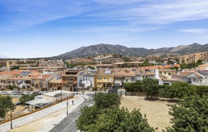 Resale - Apartment - Middle Floor Apartment - Fuengirola - Los Pacos