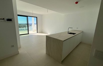 Resale - Apartment - Middle Floor Apartment - Fuengirola - Fuengirola Centro