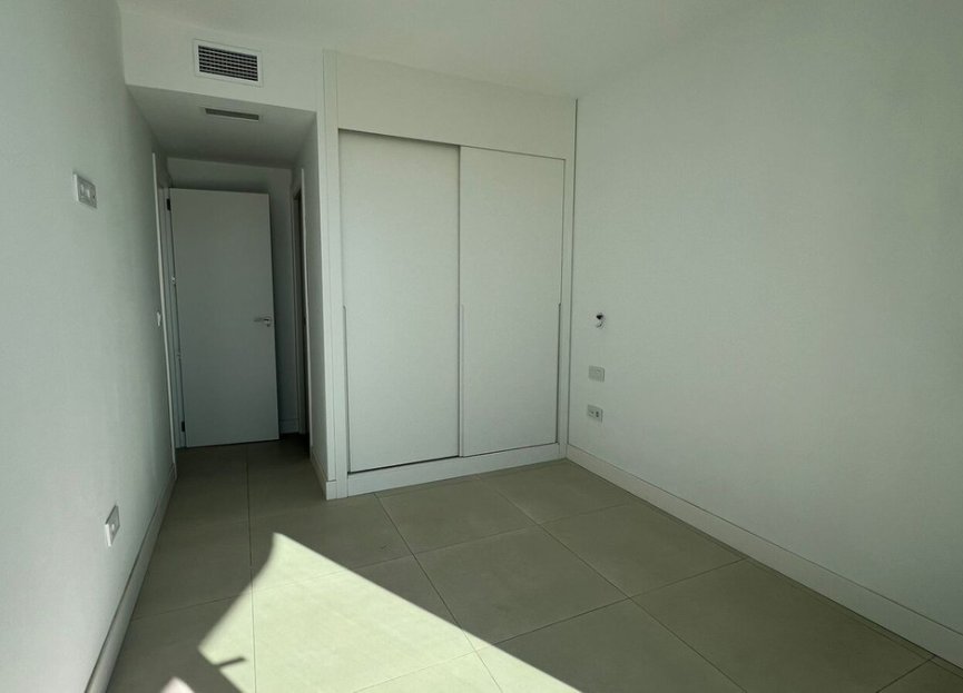 Resale - Apartment - Middle Floor Apartment - Fuengirola - Fuengirola Centro