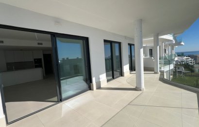 Resale - Apartment - Middle Floor Apartment - Fuengirola - Fuengirola Centro