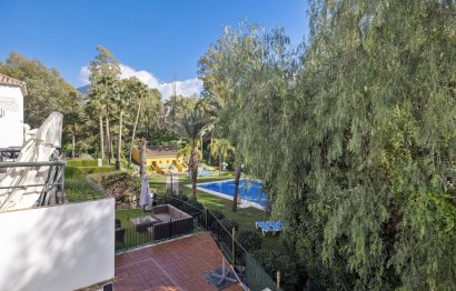 Resale - Apartment - Penthouse - Marbella - Nueva Andalucia