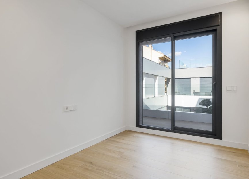 Resale - Apartment - Middle Floor Apartment - Fuengirola - Fuengirola Centro