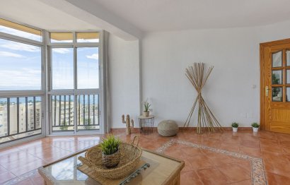 Resale - Apartment - Top Floor Apartment - Torremolinos - Playamar