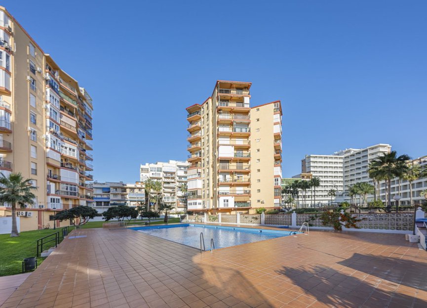 Resale - Apartment - Top Floor Apartment - Torremolinos - Playamar