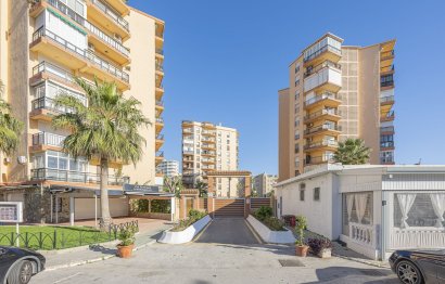 Resale - Apartment - Top Floor Apartment - Torremolinos - Playamar