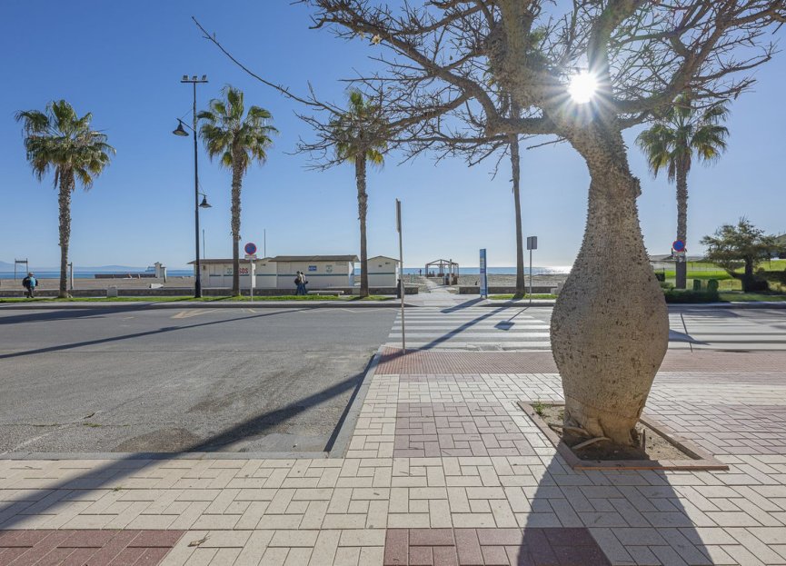 Resale - Apartment - Top Floor Apartment - Torremolinos - Playamar